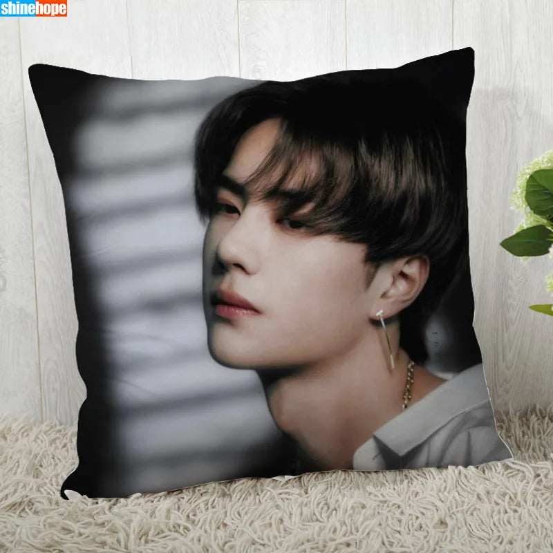 Custom Decorative Pillow Cover – Modern 45x45cm Pillowcase