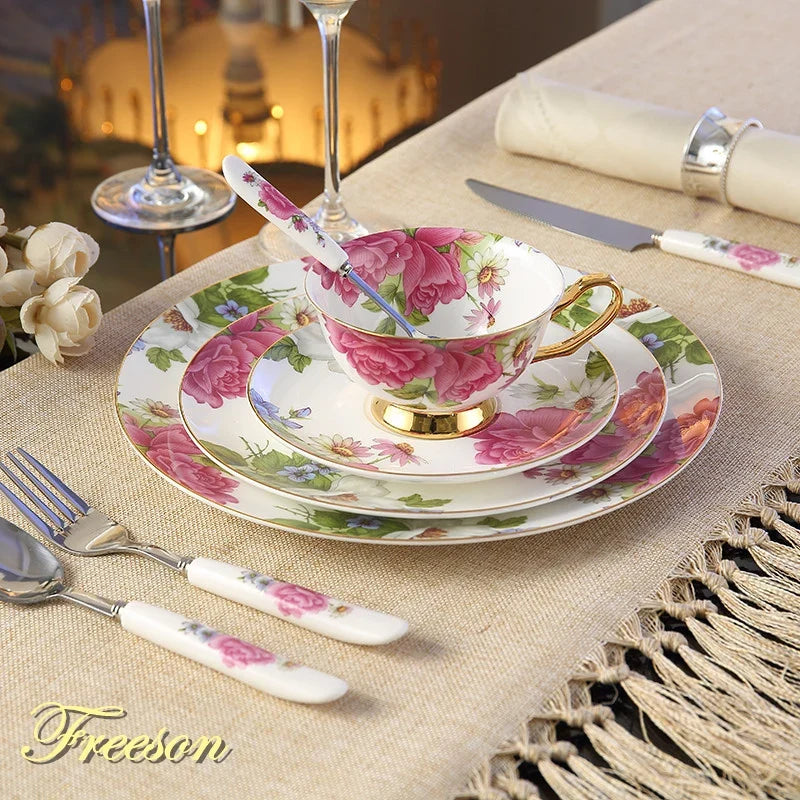 Europe Pastoral Bone China Tableware Set with Fork Knife Dishes Plates British Royal Advanced Porcelain Meal Cutlery Dinnerware