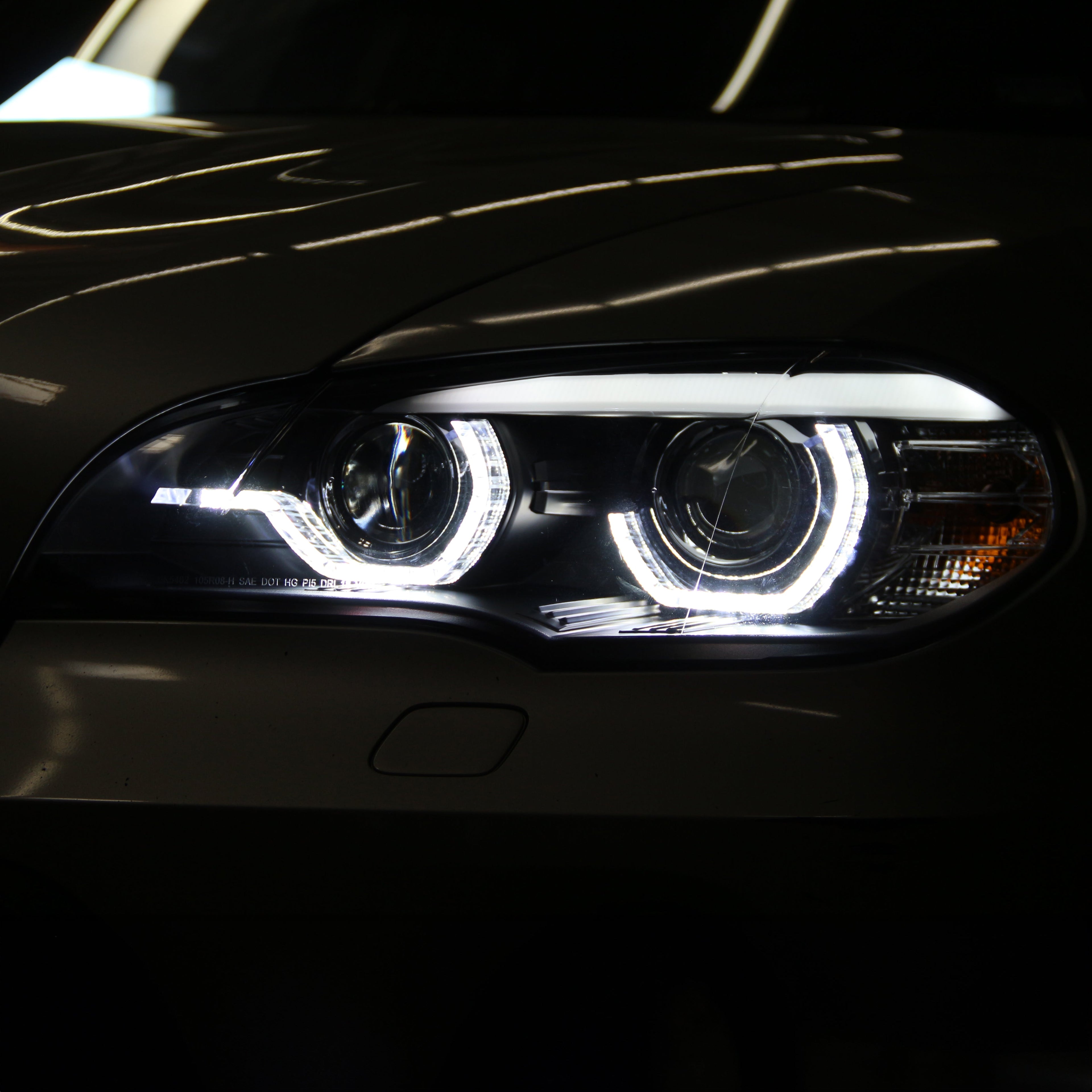Spyder 07-10 BMW X5 E70 (HID Models Only) Projector Headlights - Black PRO-YD-BMWE7007-AFSHID-BK 5085481