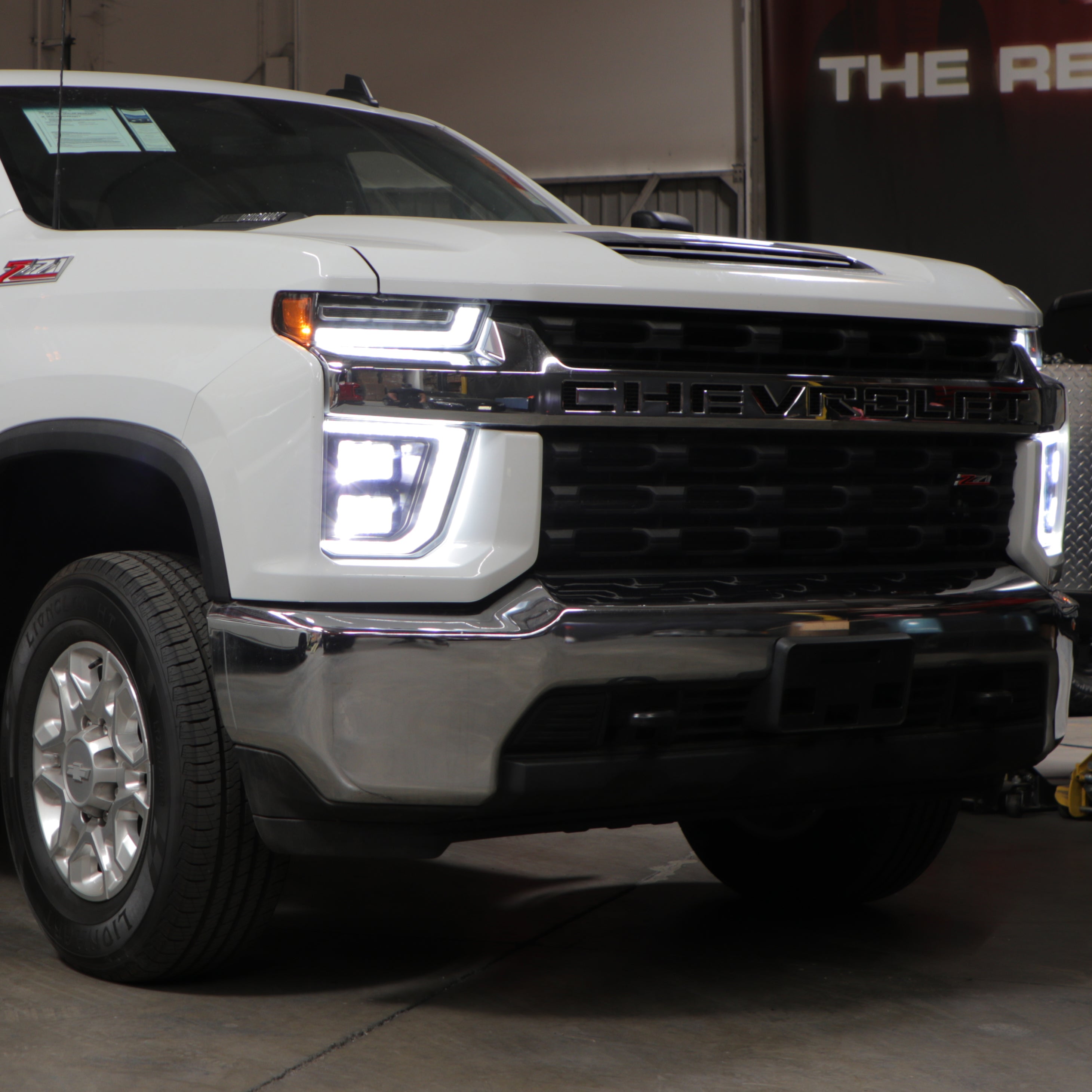 SPYDER Chevy Silverado 20-23 HD 2500/3500 High-Power LED Module - Black (PRO-YD-CSHD20AP-SEQ-BK) 5088840
