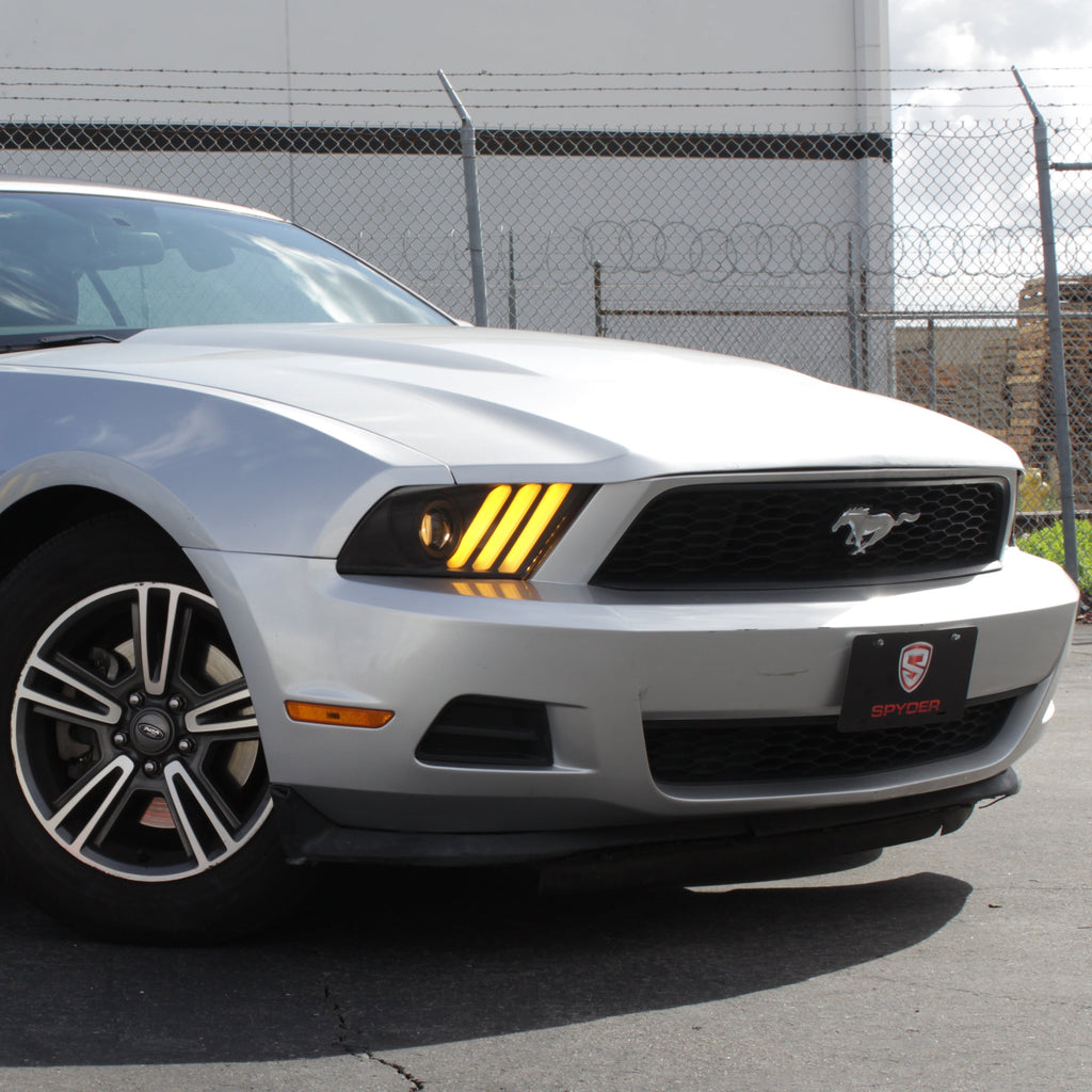 Spyder 10-13 Ford Mustang - Halogen - Projector Headlights - LED Signals -Black (PRO-YD-FM2010V2-BK) 5085429