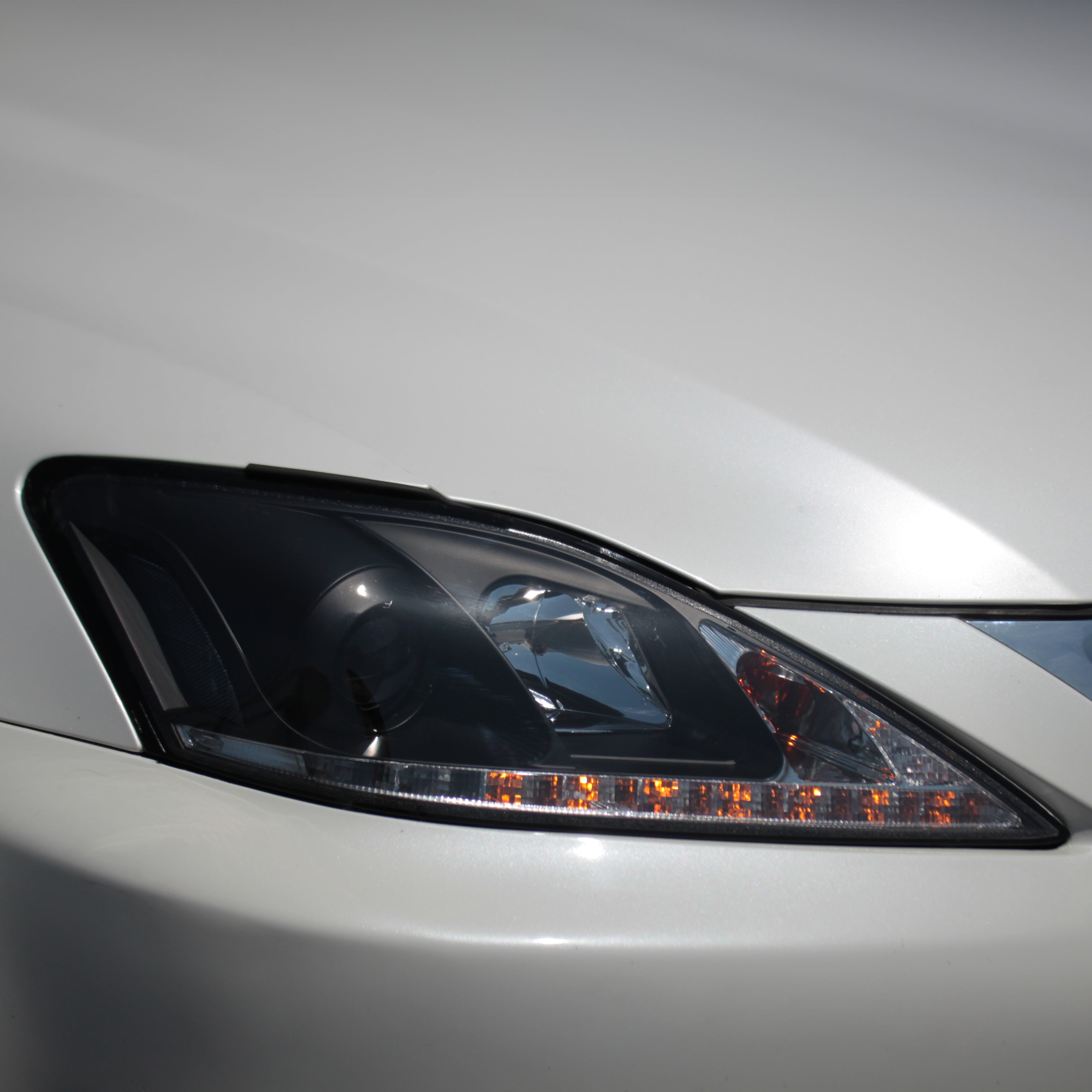 Spyder Lexus IS 250/350 2006-2010 Projector Headlights DRL Black PRO-YD-LIS06-DRL-BK 5080059
