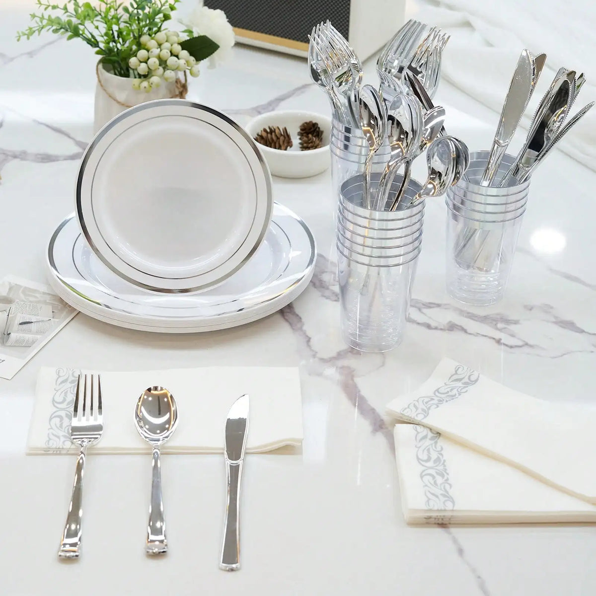 Disposable Dinnerware Set Elegant Luxury White Gold Rim Plastic Plates Gold Cutlery Cups Napkins 350 Pcs Serves 50 Guests Heavy Duty Party Tableware Set For Wedding Birthday Party Catering Showe
