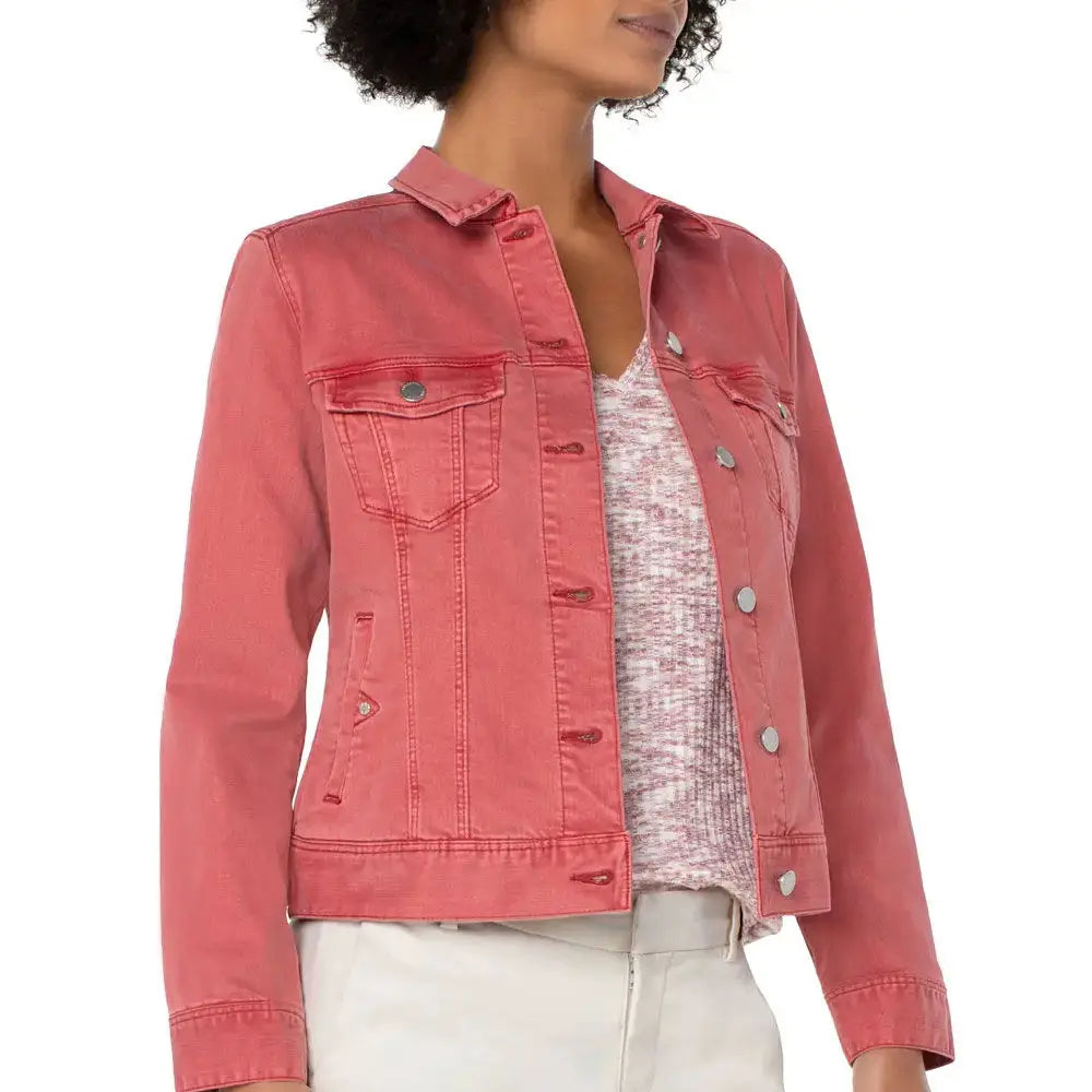 New Style OEM Serviced Reasonable Price Women Denim Jacket Popular Design Color Premium Quality Good Material Women Denim Jacket