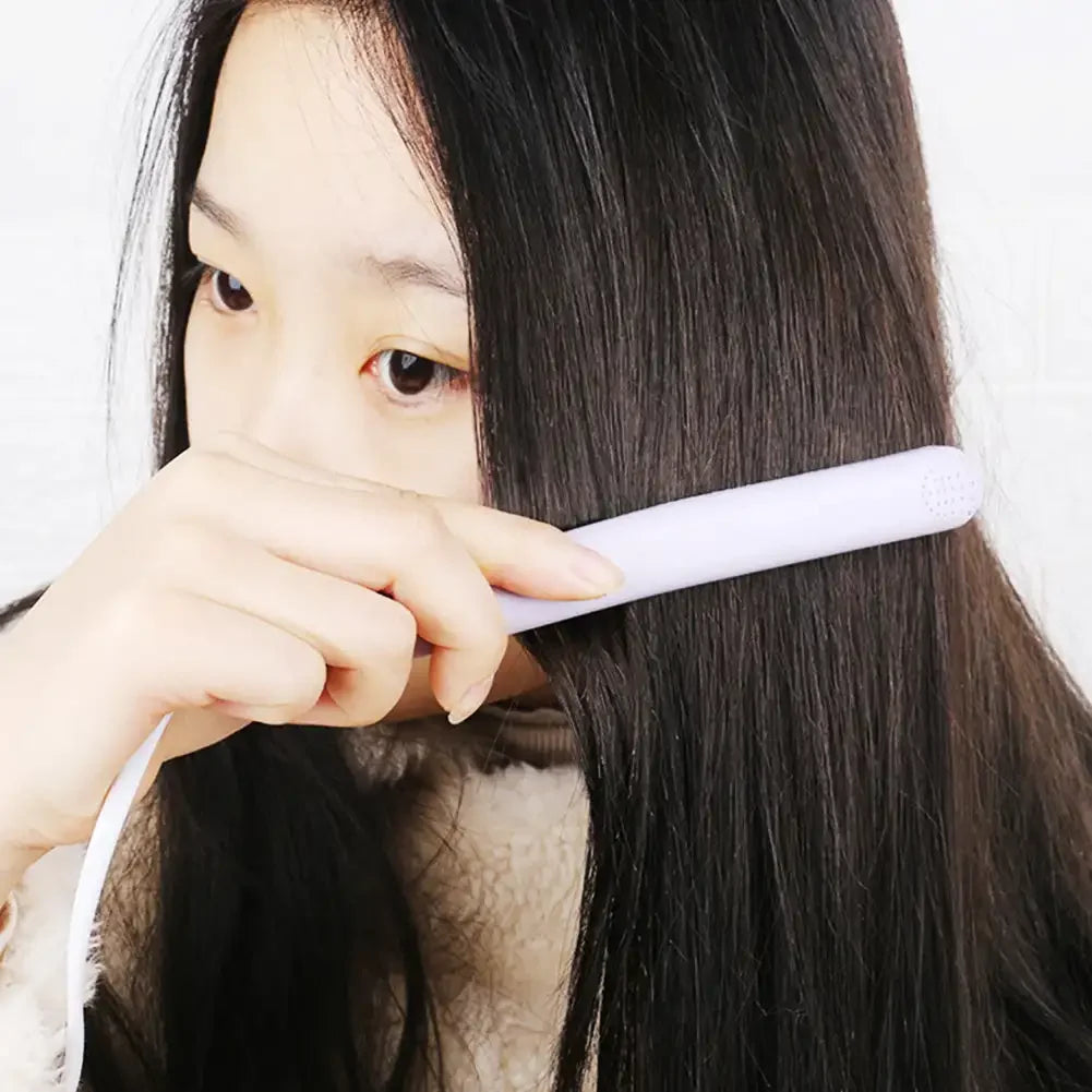 Cute Mini Travel Hair Straightener EU/US Portable Hair Styling Iron Bangs Styling Hair Iron Set Curl Ends Hair Clip Hair Beauty