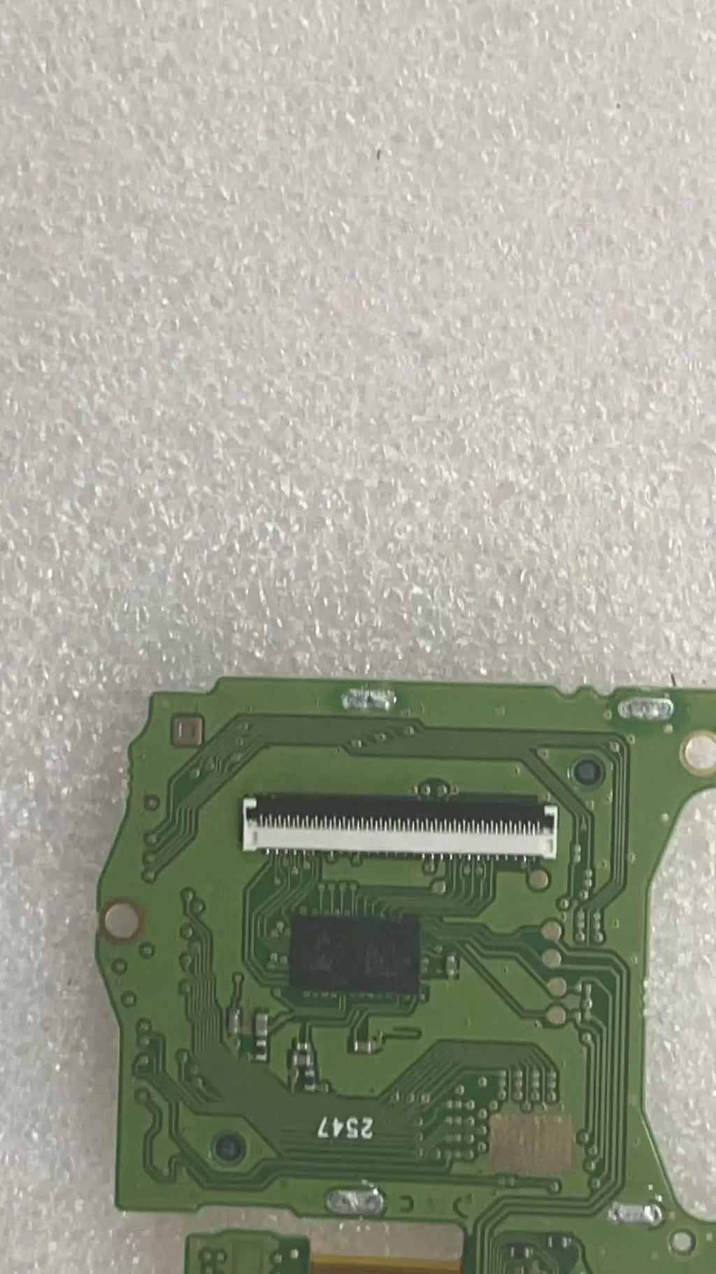 niversal for Nintend Switch V1 V2 Console Gamepad Game Host Card Slot Board Game Cartridge Socket Reader Earphone Headset Port