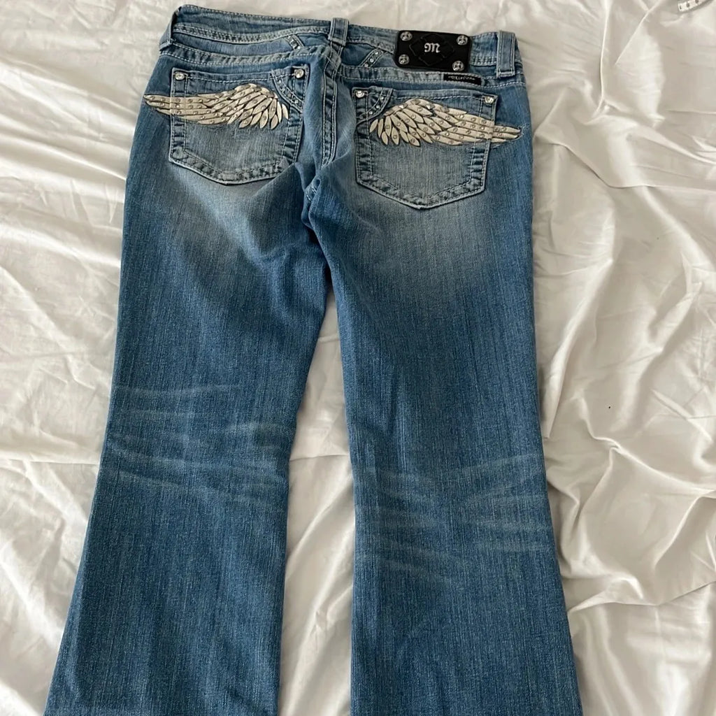 Women Bling Rhinestone Jeans Wings Pocket Embroidered Vintage Y2K Streetwear Hip Hop Dark Wash Cargo Denim Pants Fashion Trouser