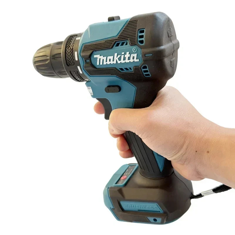 Makita Portable Cordless Power Tools of Various Models, Angle Grinders, Camping Lights, Horse Knives, Saws, Reciprocating Saws