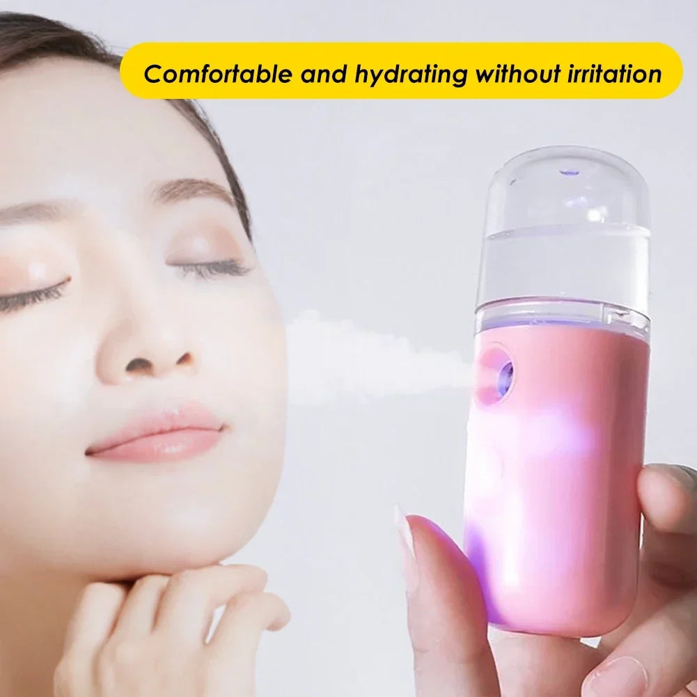 Chargeable Rain Cloud Humidifier Home Small Air Humidifiers Personal Facial Sprayer Humidifier Atomizer 30ml Bedroom Mist Cooler