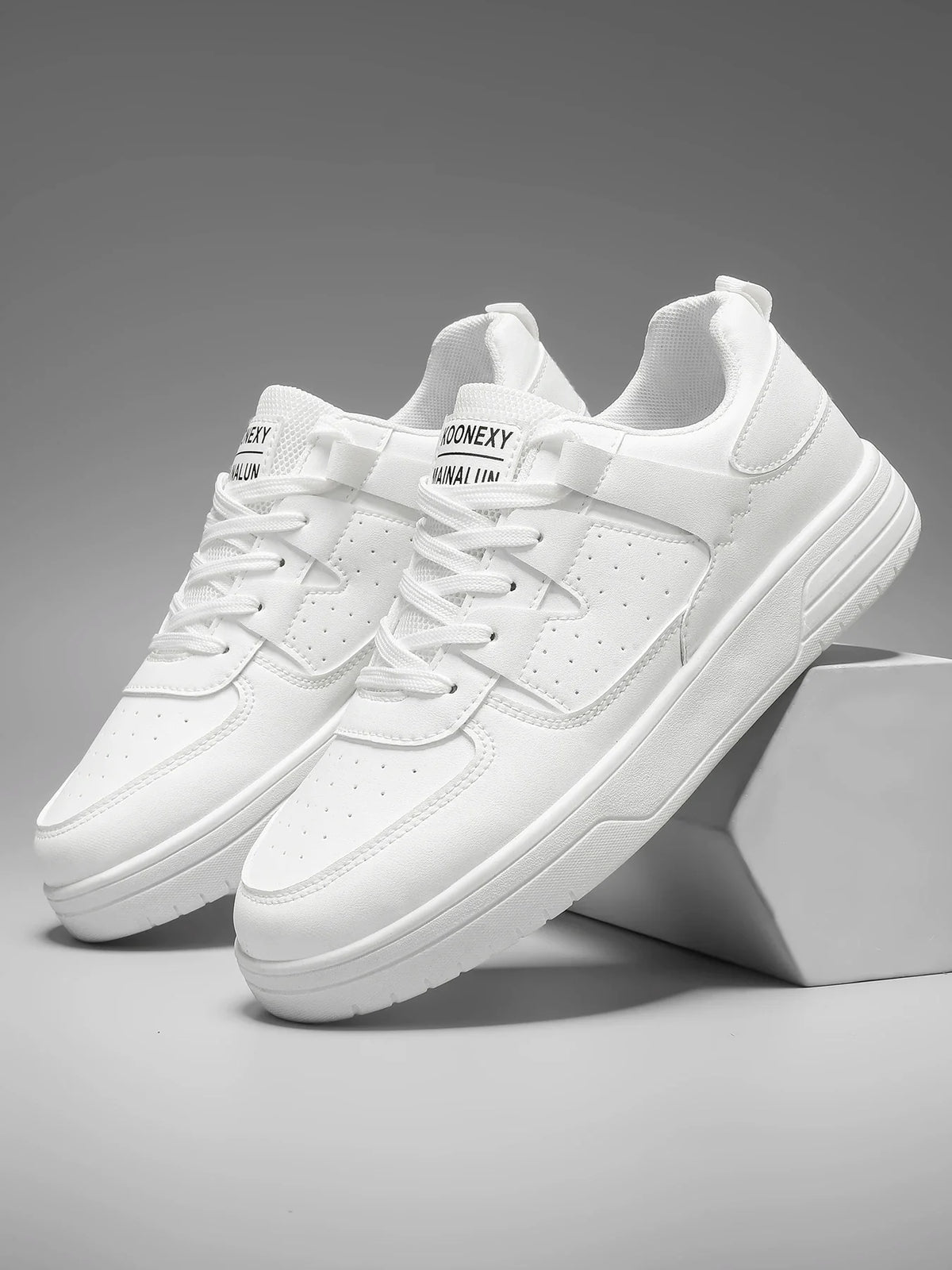 Fashionable sports shoes - skate shoes. Low-top lace-up shoes with a school style and street style, suitable for daily outdoor