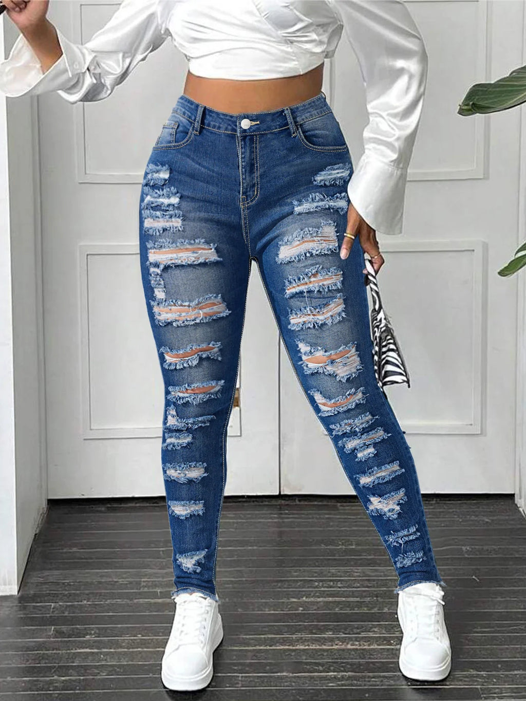 Women's High Stretch Ripped Design Pencil Denim Legging Plus Size Casual Pants with Logo Breathable Skinny Fit for Autumn Season