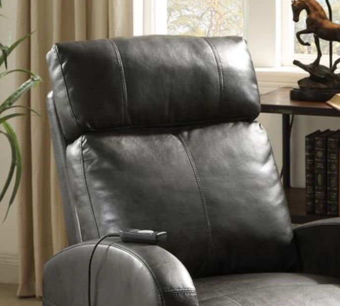 Ricardo Recliner