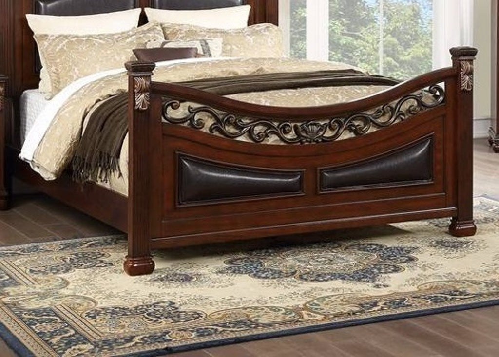 Traditional California King Size Bed and Nightstands Set