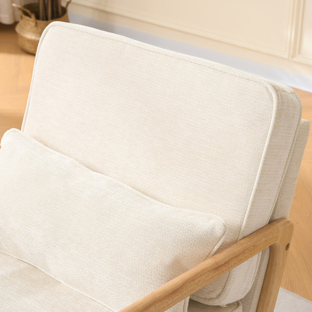 Mid-Century Modern Lounge Chair