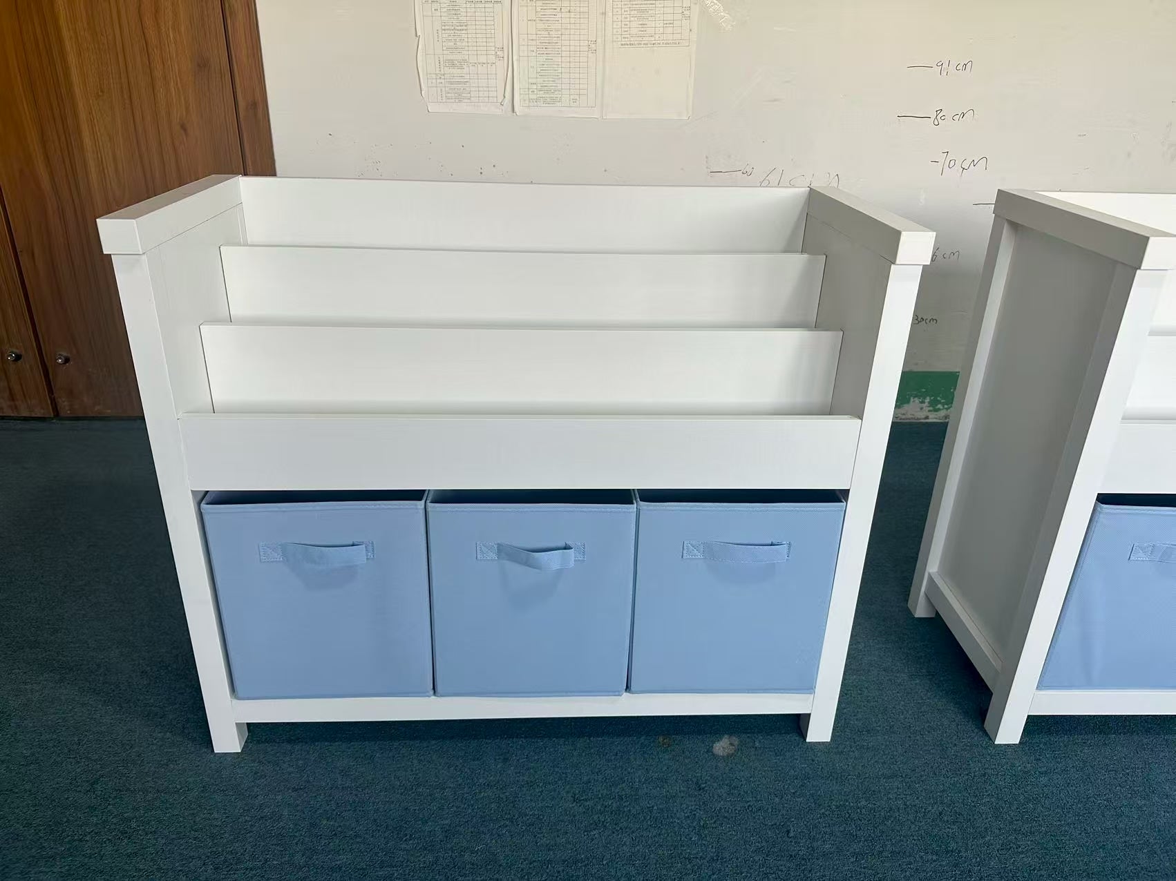 Kids Bookshelf with 3 Tier Front-Facing Storage and 3 Fabric Bins