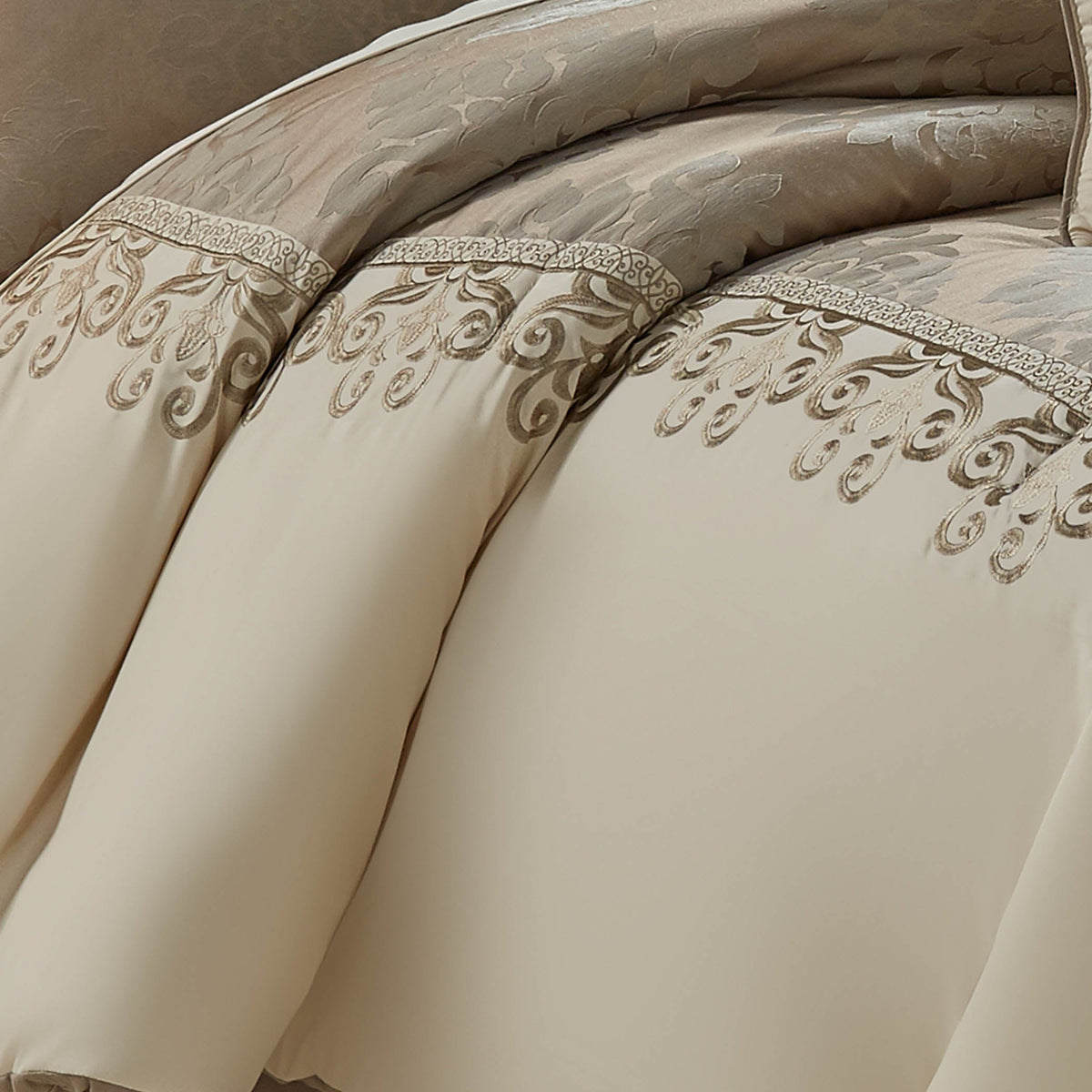 Hillcrest 10 Pc King Comforter Set