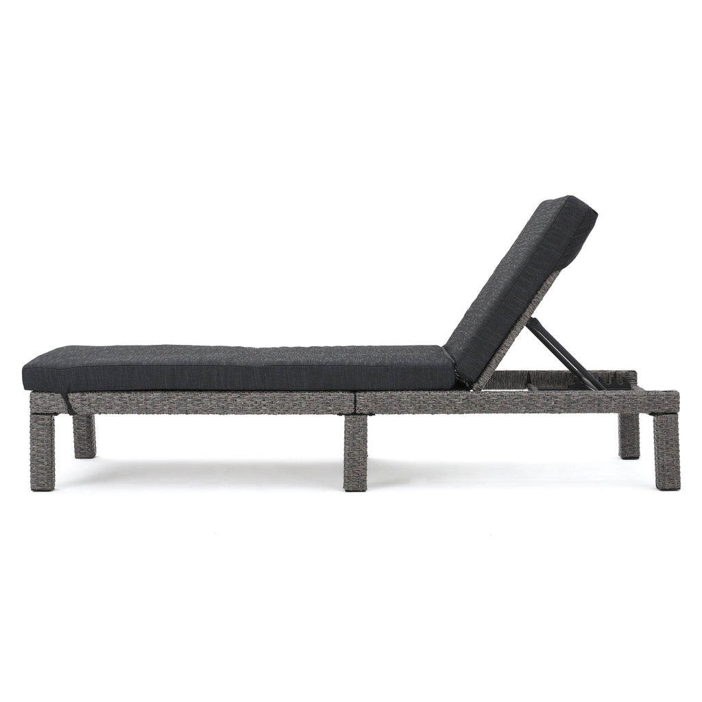 Puerta KD Chaise Lounge, Mixed