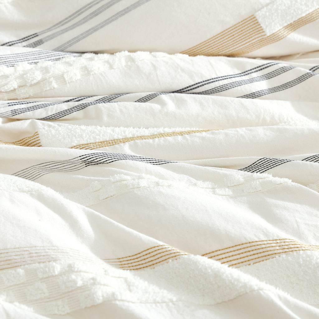 Riverbrook Home Whitten 6 PC Comforter Cover Set - Queen
