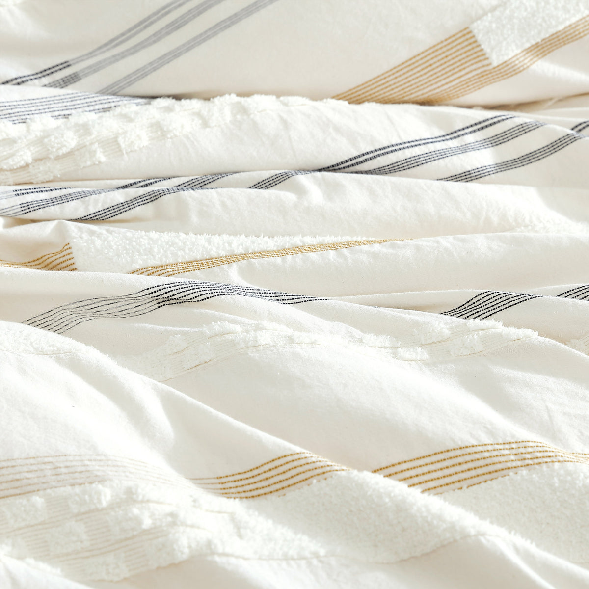 Riverbrook Home Whitten 6 PC Comforter Cover Set - Queen