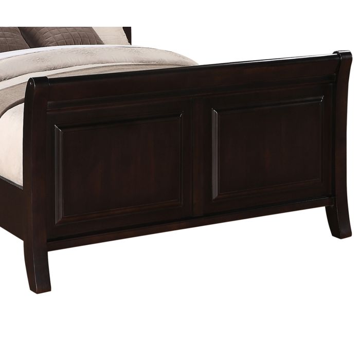 Stylish Transitional Full Bed in Cappuccino