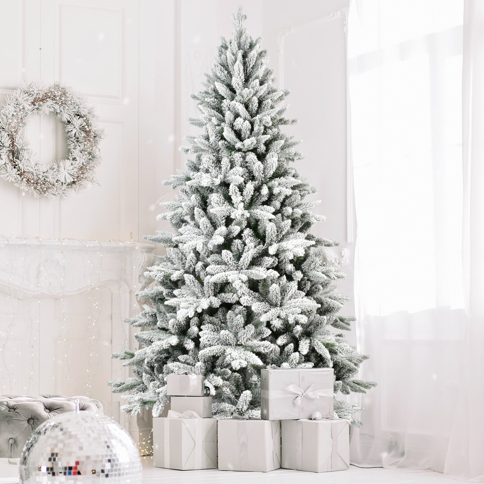 6ft Flocked Christmas Tree with 1100 Tips