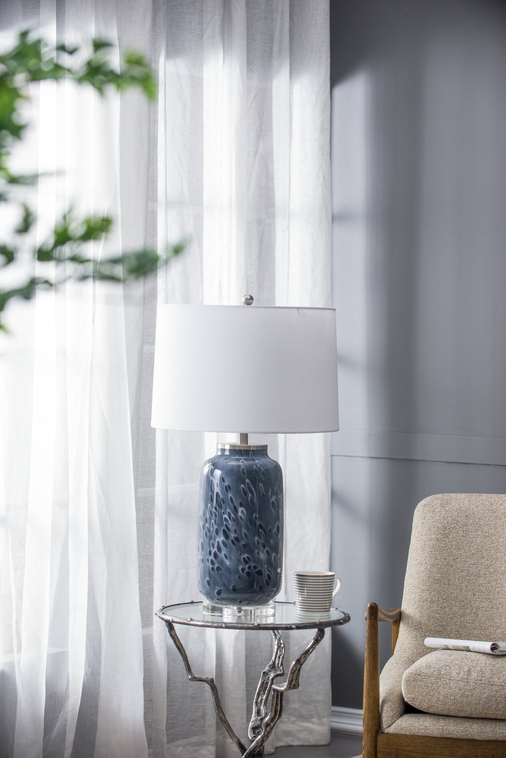 D16.9''xH28'' Ellis Glass Table Lamp