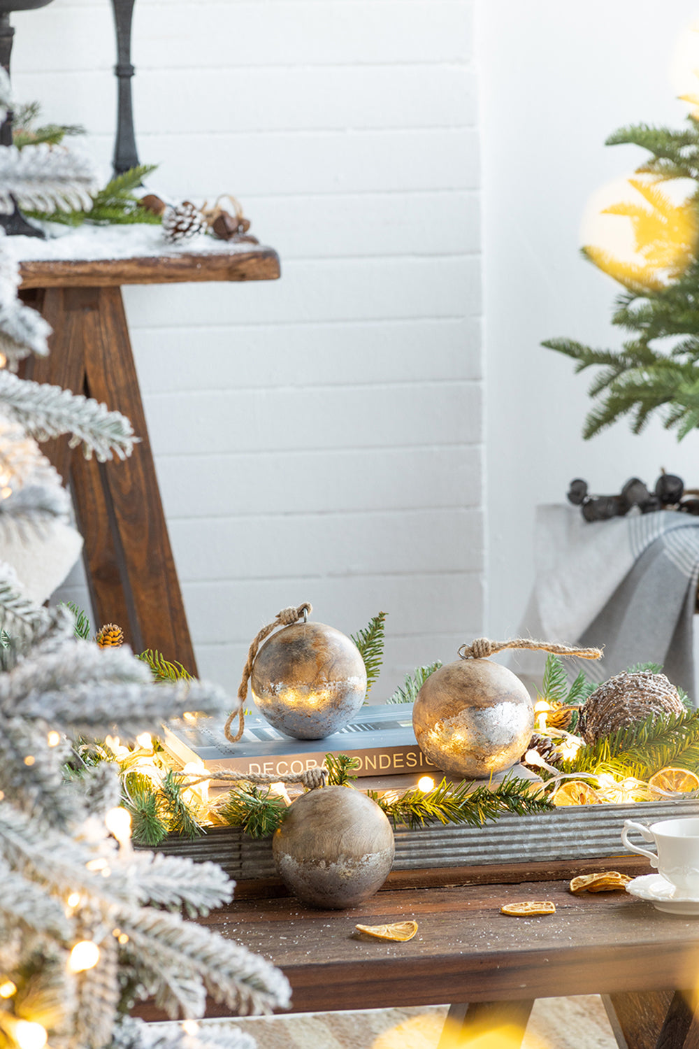D4" Christmas Ball Ornaments - Set of 4