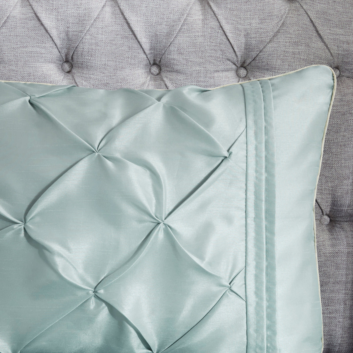 7 Piece Tufted Comforter Set Seafoam Cal King
