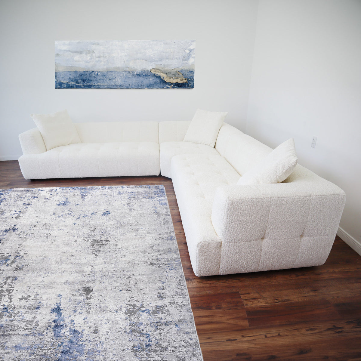 Kaynes Sectional Sofa
