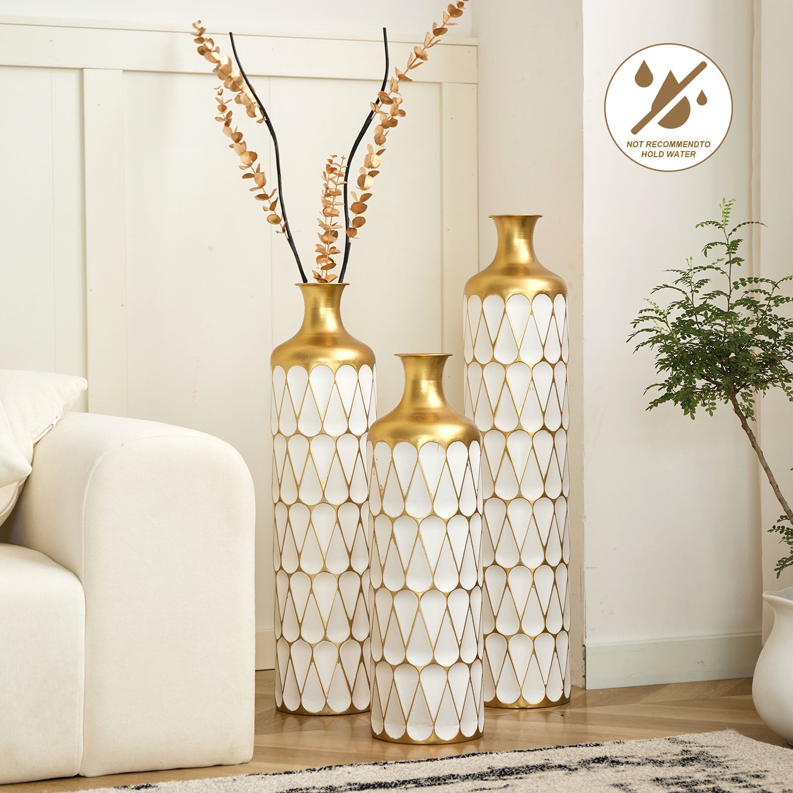 Set of 3 Elegant Vases
