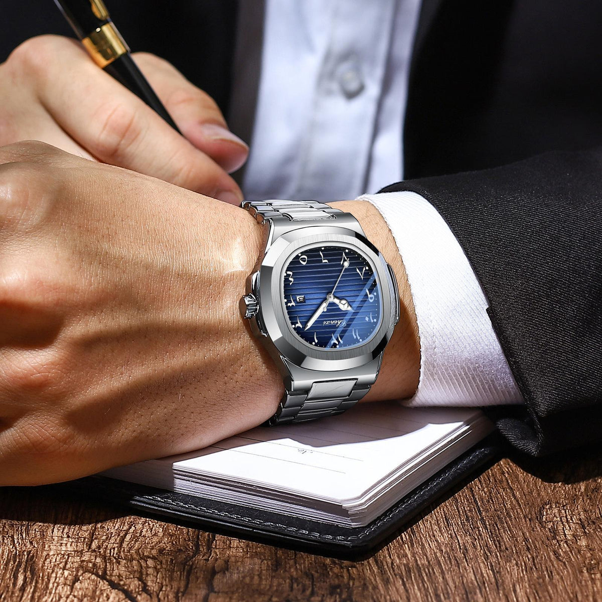 Classic Stainless Steel Quartz Watch For Men