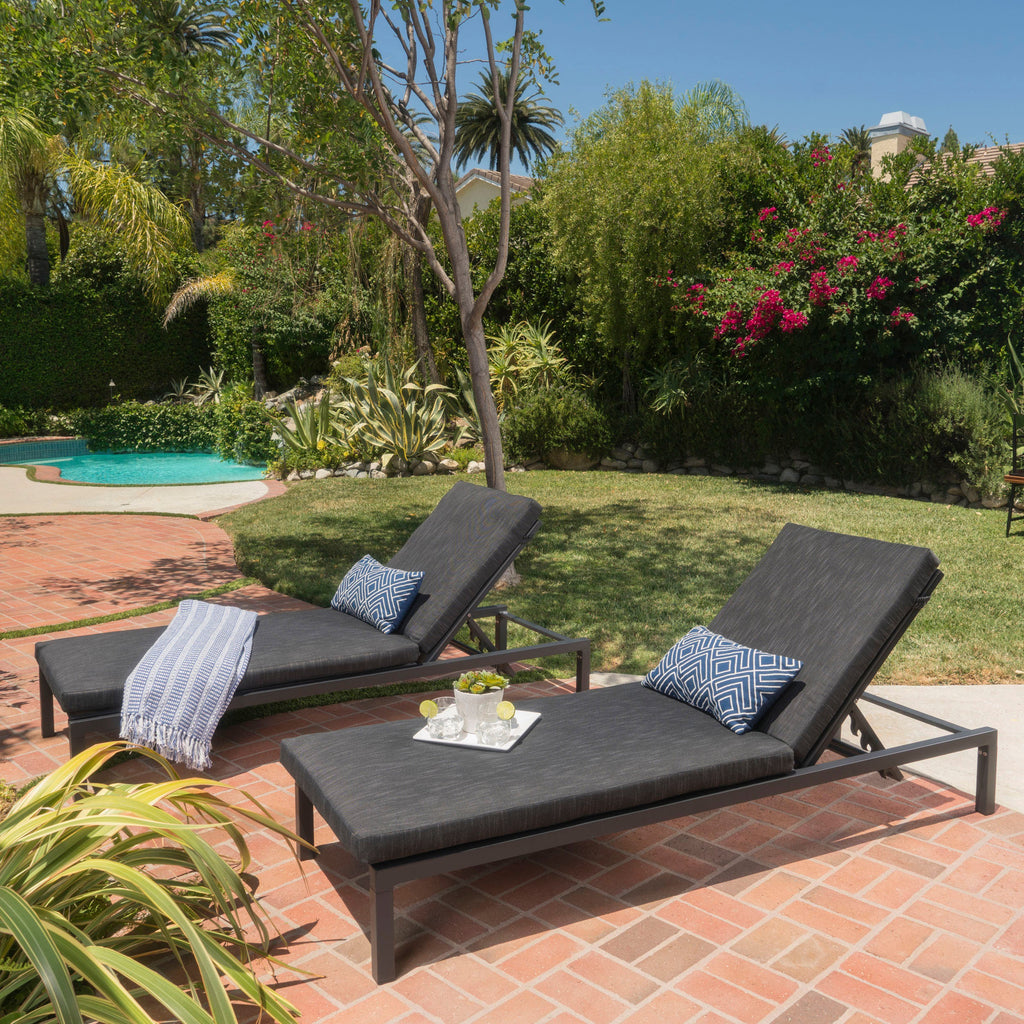 Navan Chaise Lounge - Dark Gray