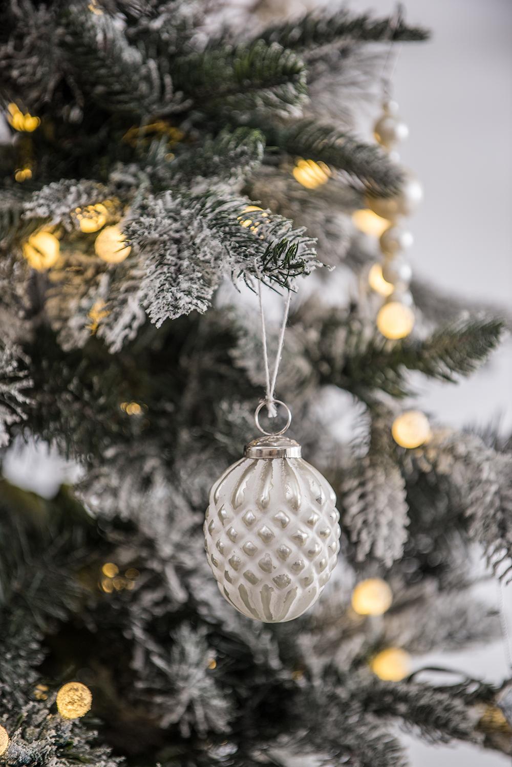 D3.8x4.2"H Christmas Ball Ornaments, Set of 6