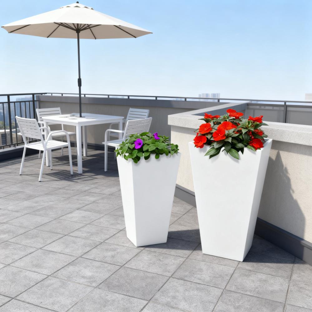 Flower Pots 2-Pack Outdoor Planter Set
