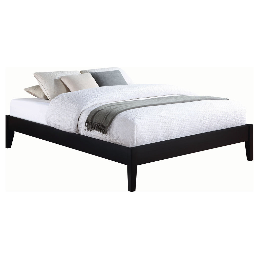 Ridgeview Dark Cocoa Queen Storage Panel Bed