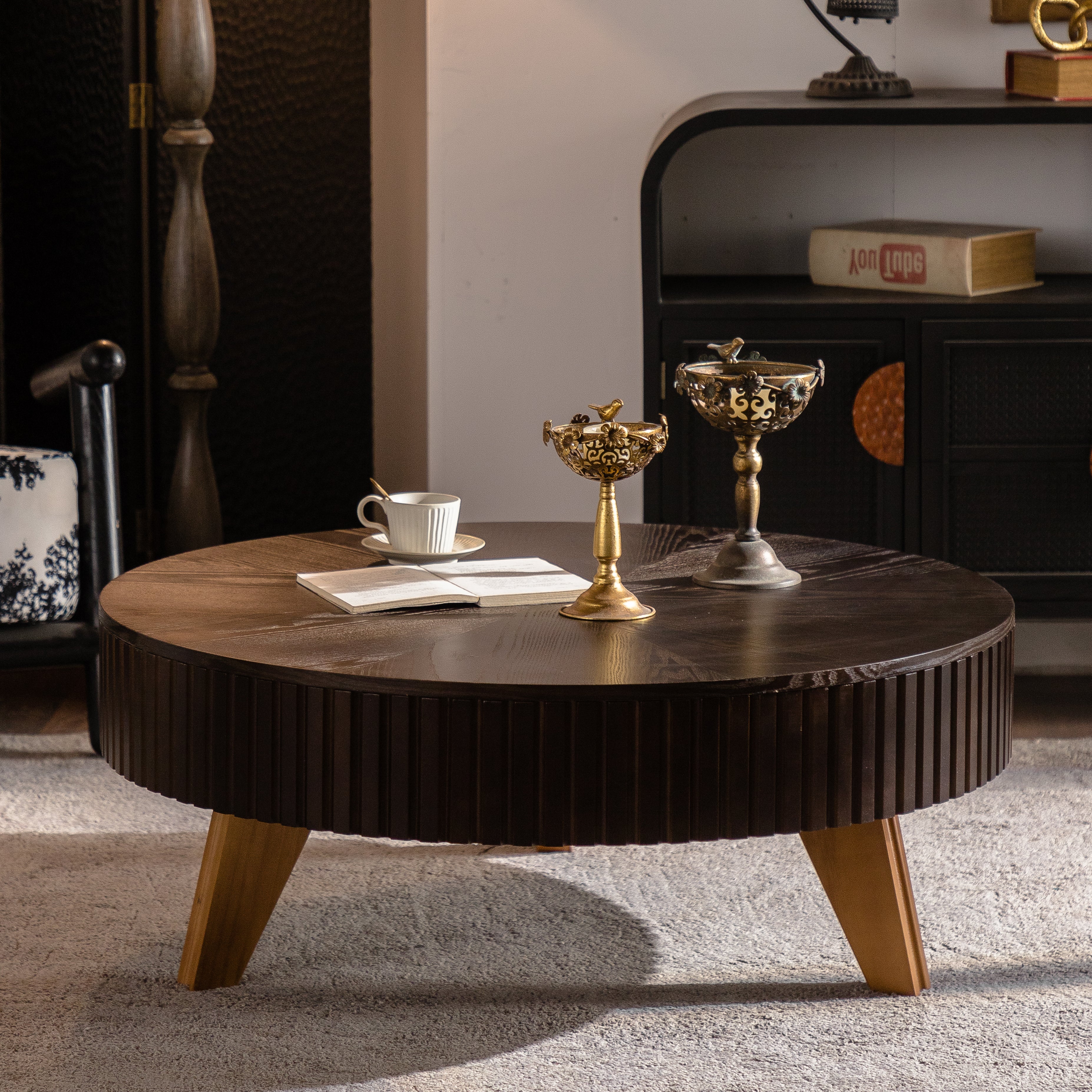 39.37" Retro Round Coffee Table with Storage Space