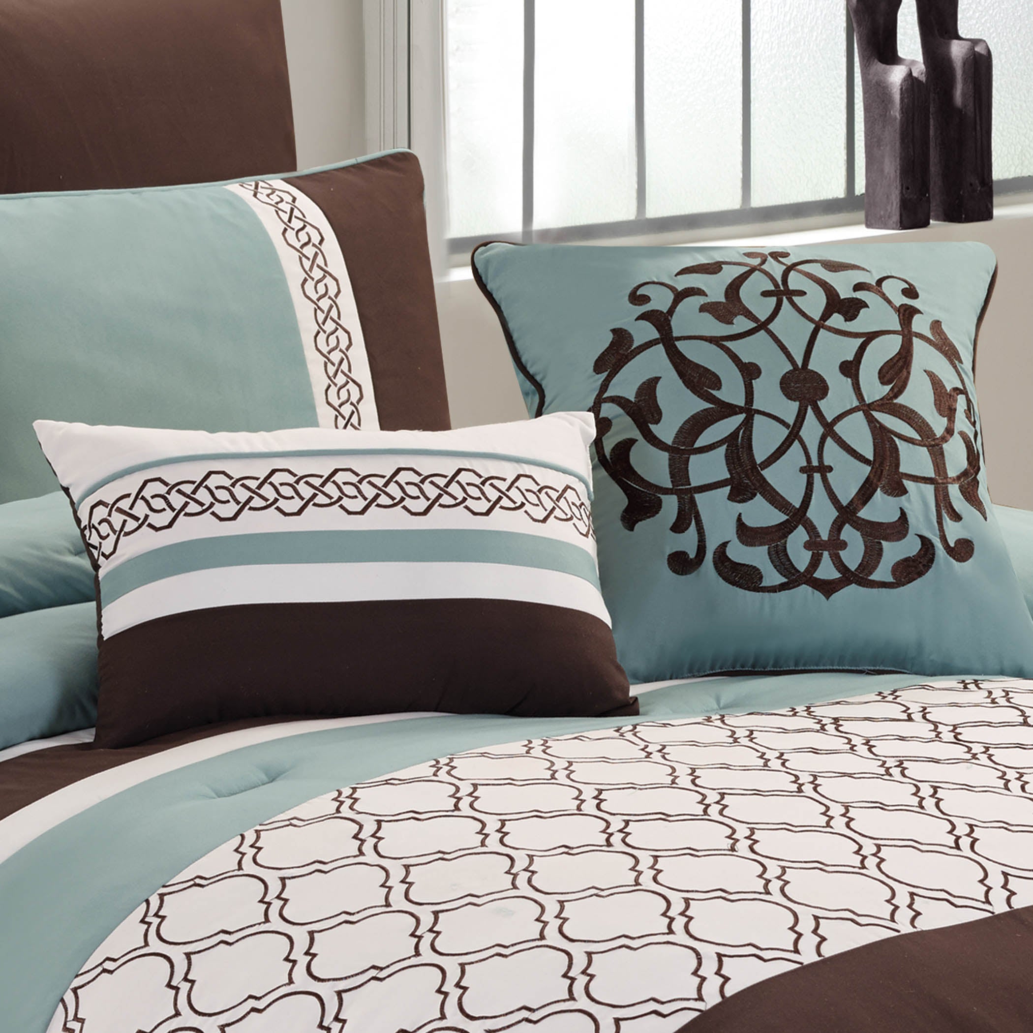 Tolbert 8Pc King Comforter Set
