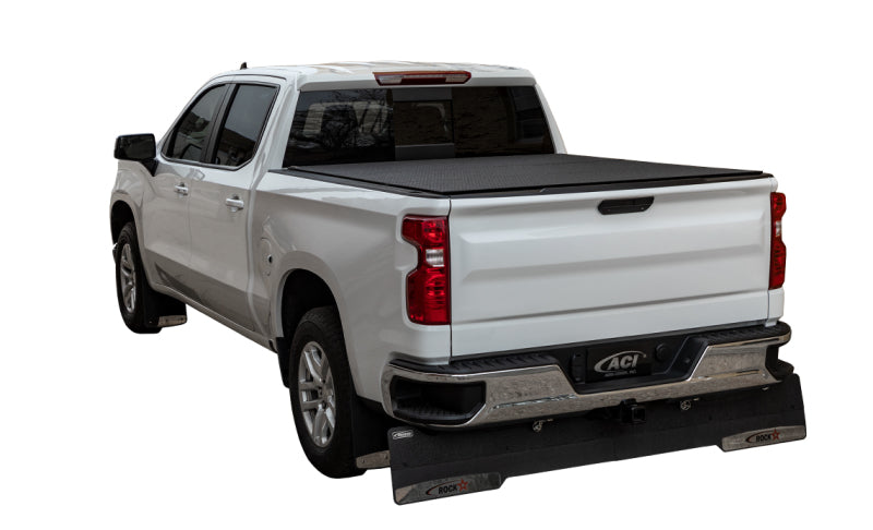 Access LOMAX Professional Series Tri-Fold Cover 14-18 Chevy 1500 Full Size 5ft 8in Bed B0020019