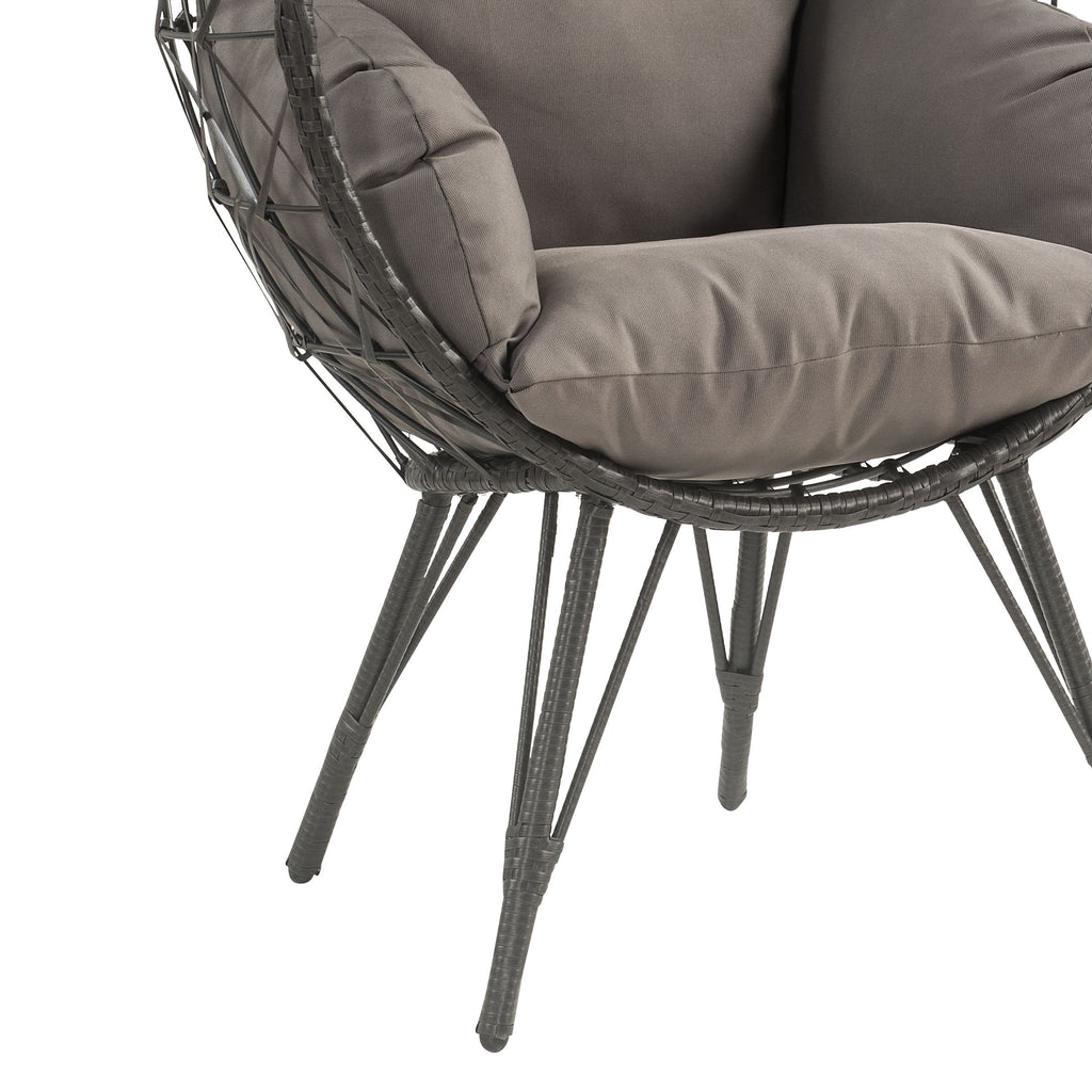 Aeven Patio Seating