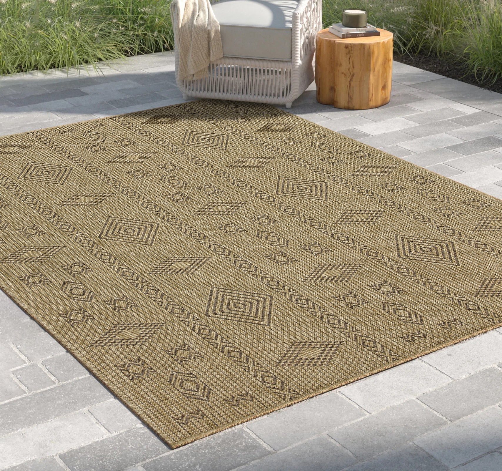 Earth GC_NTL1002 Jute/Mocha Indoor/Outdoor Area Rug