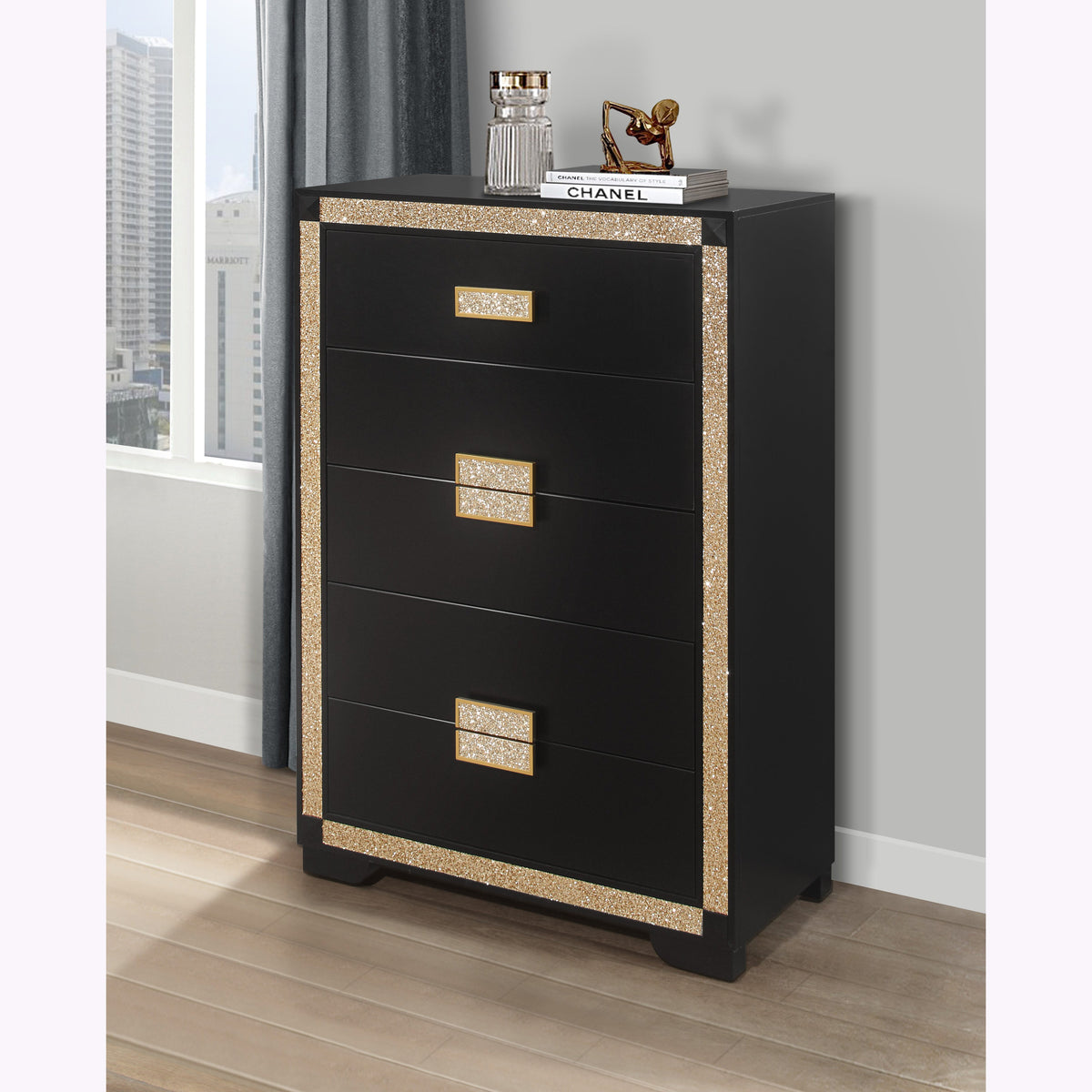 Lively Black/Gold Chest
