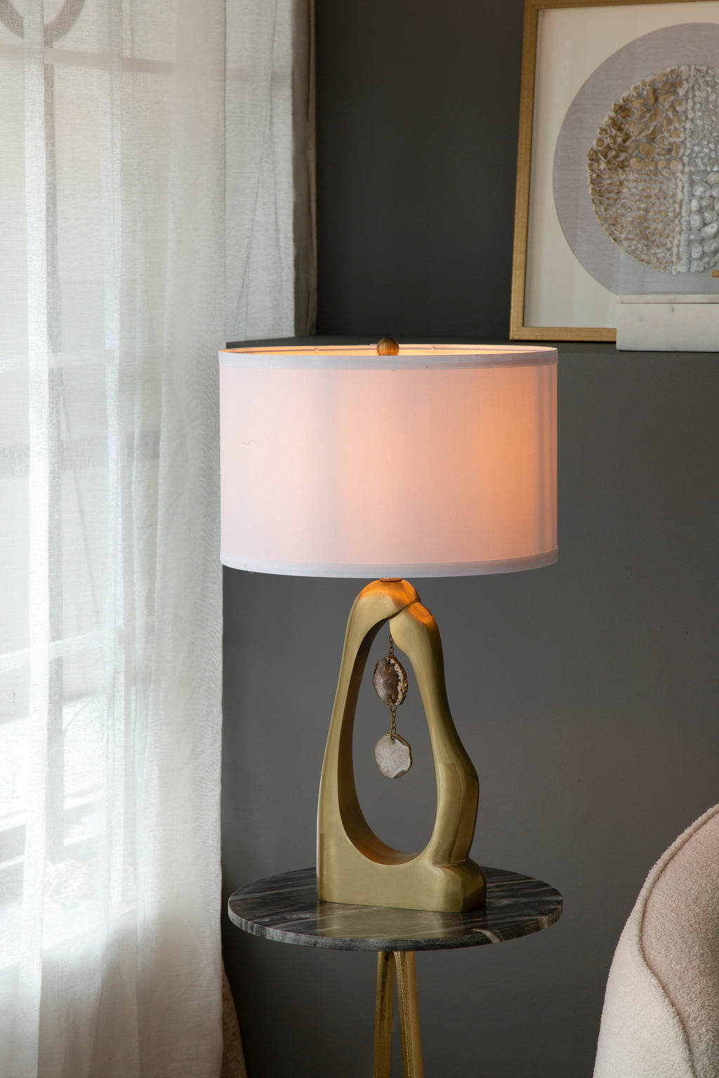 D16x27.5" Table Lamp