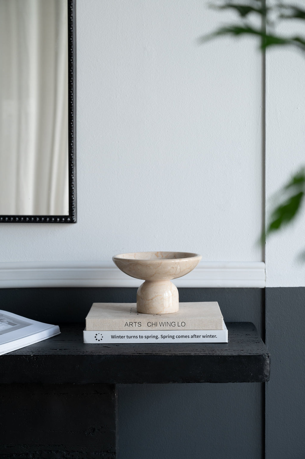Round Marble Pedestal Fruit Bowl