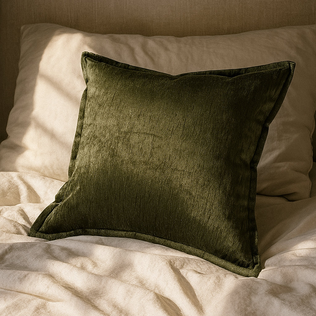 Homey COZY Velvet Throw Pillow – Deep Forest
