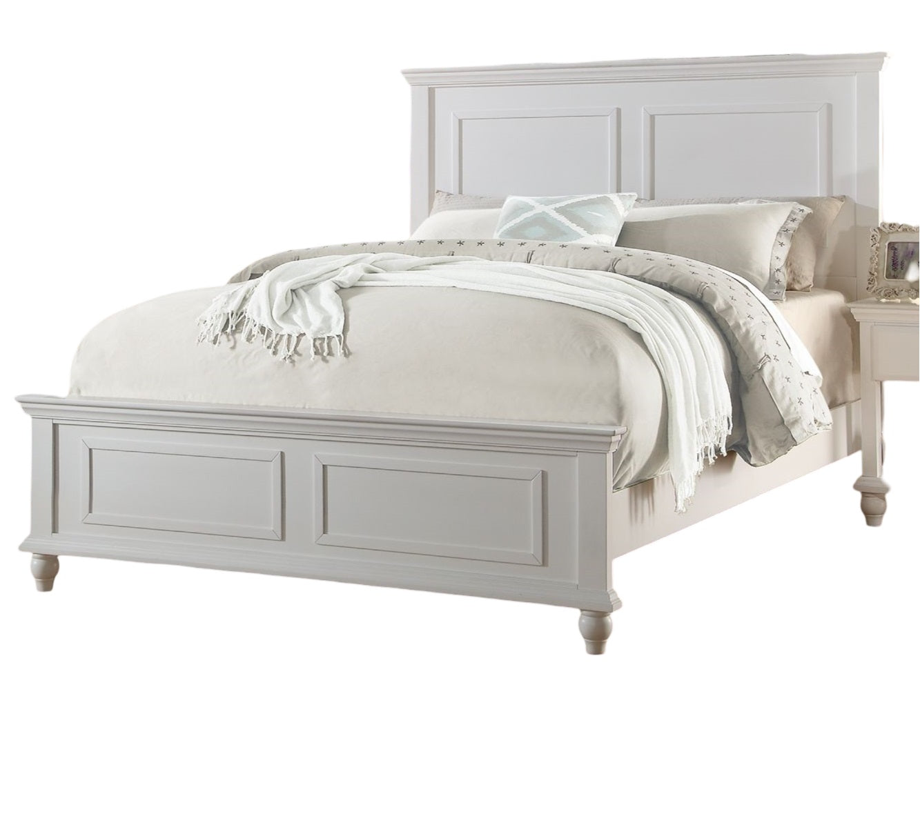 White Est King Size Bed and Nightstands Set