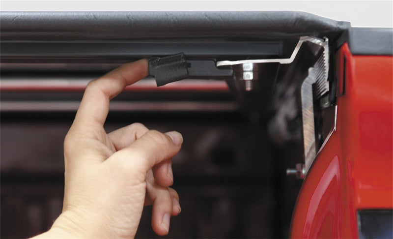 Access Tonnosport 07-19 Tundra 5ft 6in Bed (w/ Deck Rail) Roll-Up Cover 22050239
