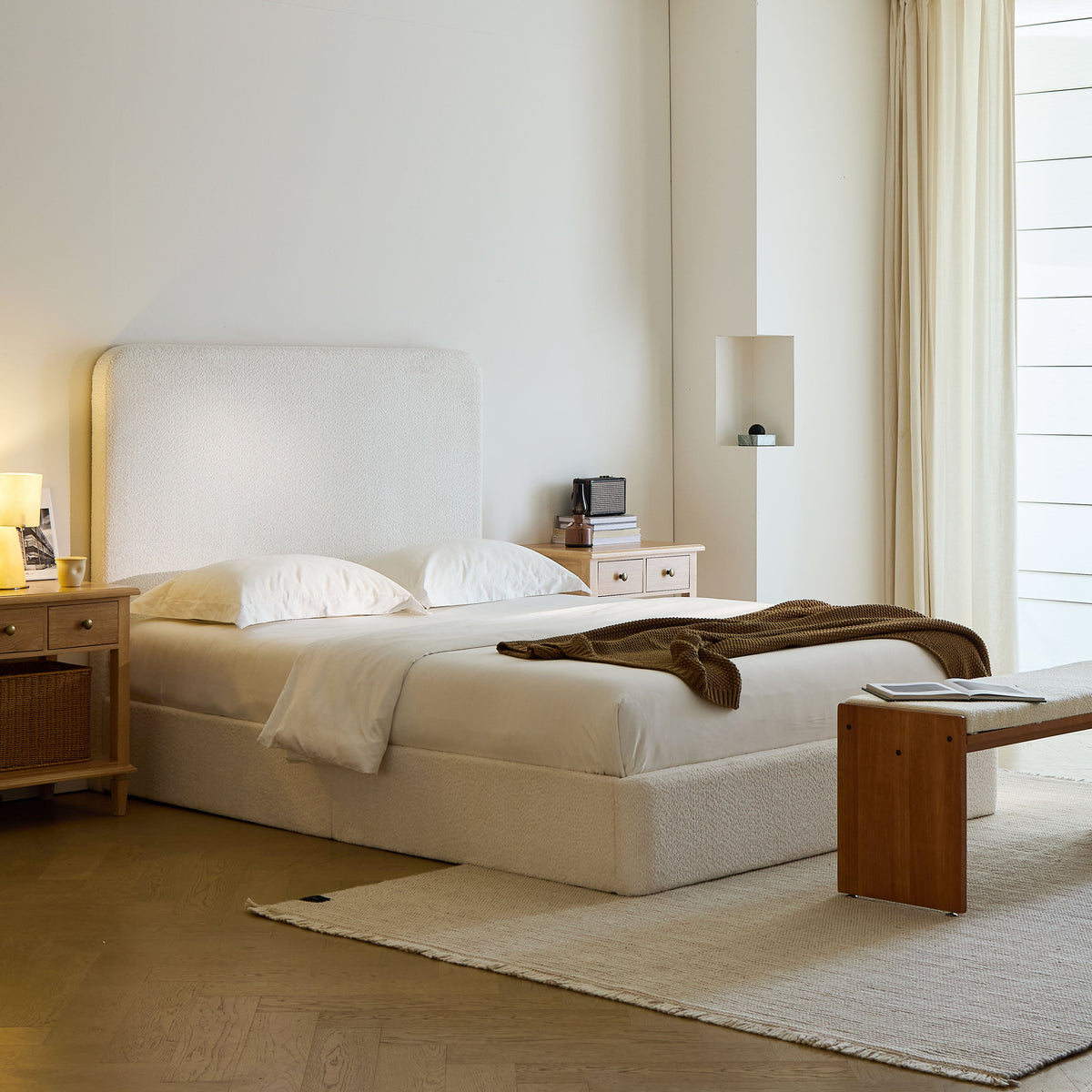 Canter Tall Headboard Upholstered Bed - Pearl