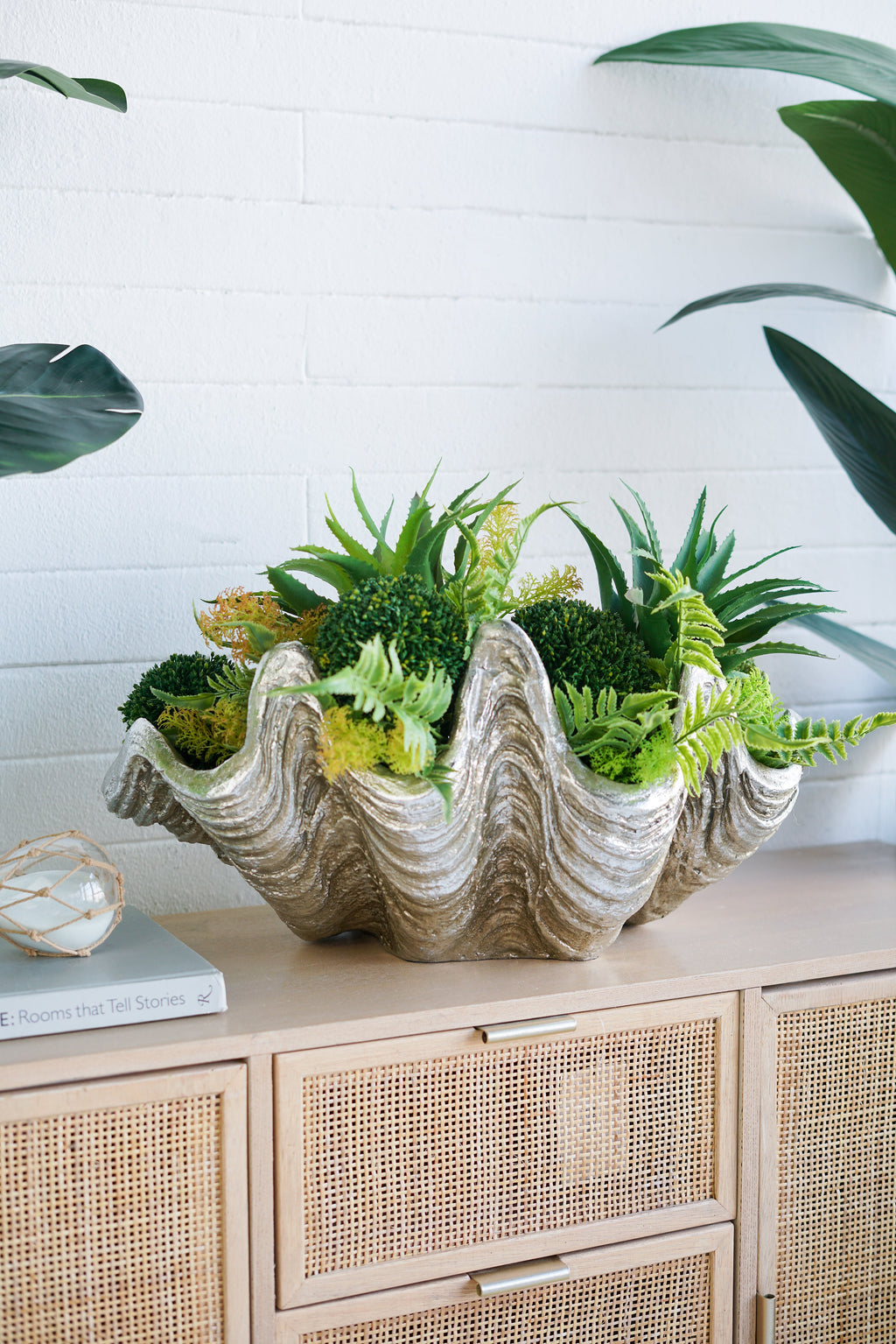 19.7x10.6x5.5" Decorative Shell Bowl