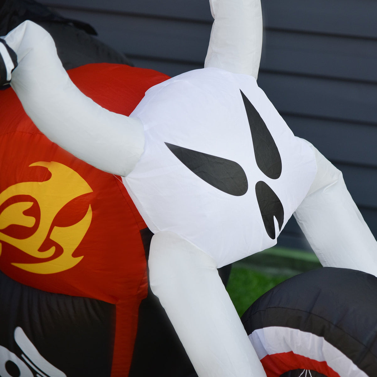 HOMCOM 6' Halloween Inflatable Ghost Biker Decoration
