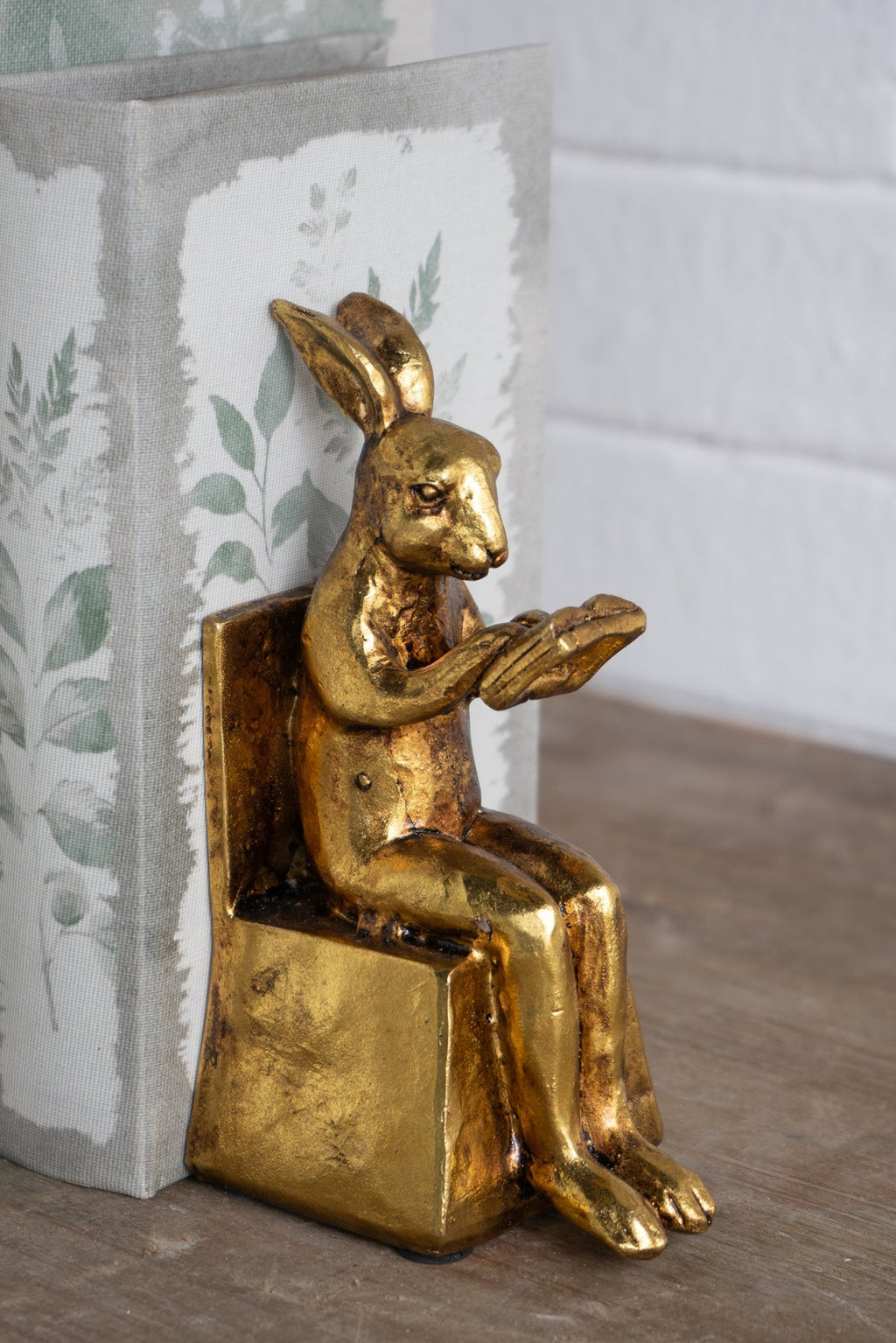 3.9x2.8x6.9" Sitting Rabbit Bookends With Antique Finish